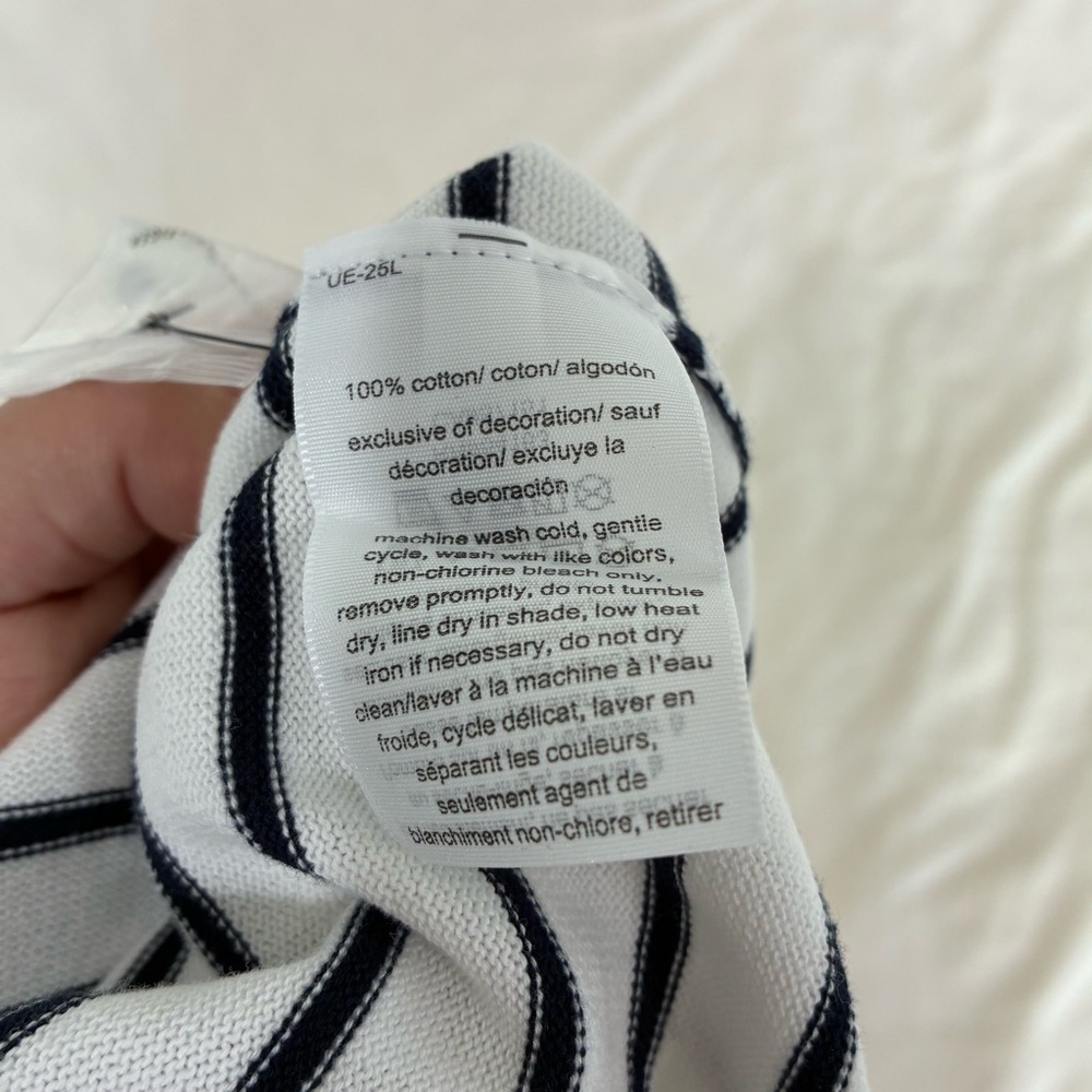 NWT Tommy Hilfiger Women's Turtleneck Sweater Small Striped Nautical Logo Top - Picture 6 of 6